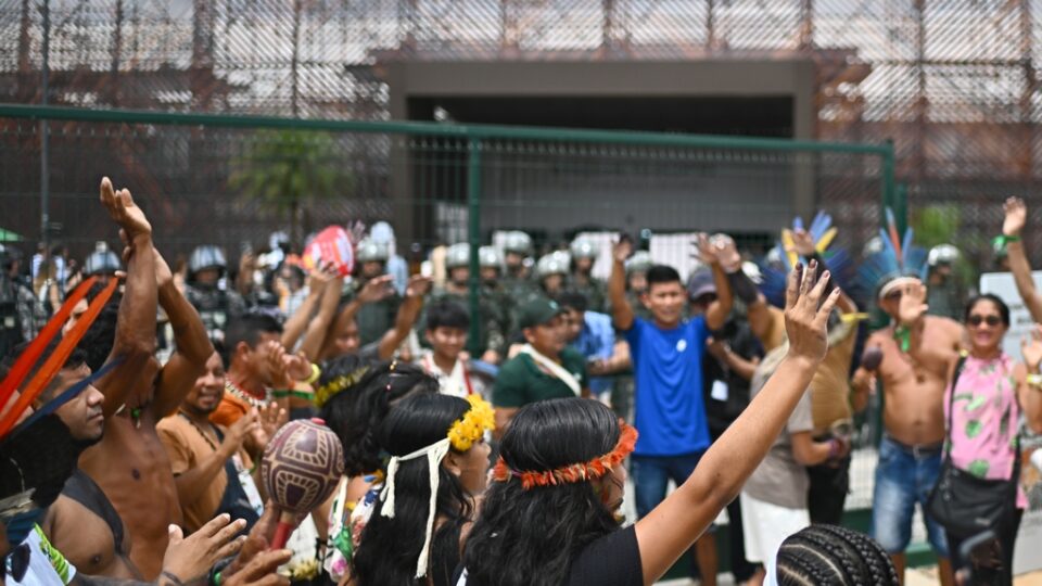 COP 30 em Belém: Cercas Cortantes São Instaladas para Conter Protestos na Zona de Negociações