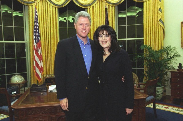 Do 'Shutdown' ao Salão Oval: A Crise Orçamentária que Desencadeou o Escândalo Clinton-Lewinsky