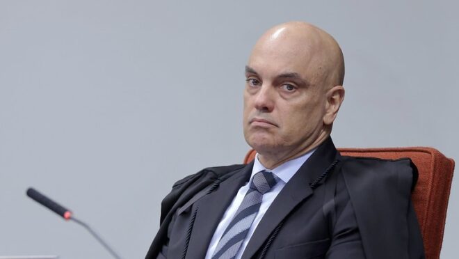 Reviravolta no STF: Moraes nega suspeição e usa parecer da PGR para se manter relator no caso do Aeroporto de Roma