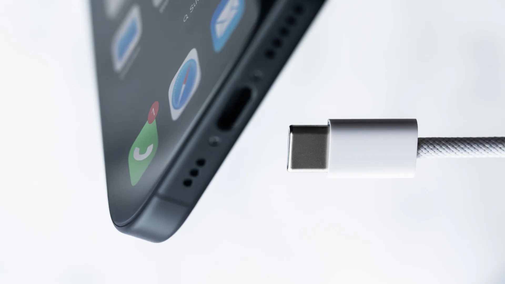 Regra 20/80: O segredo dos especialistas para fazer a bateria do seu celular durar muito mais