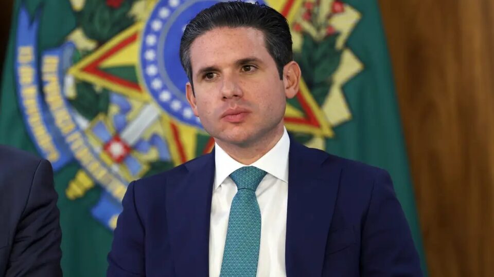 PL Antifacção: Hugo Motta cobra explicações do governo após voto contrário e defende projeto que endurece penas